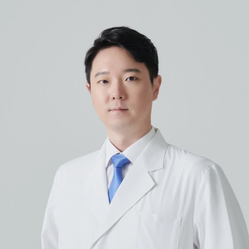 DR. HOËH ЖYН